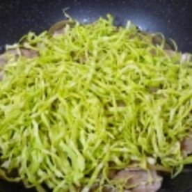 めんつゆで簡単 豚キャベ卵丼 レシピ 作り方 By ぽんぽんぷー 楽天レシピ めんつゆで簡単 豚キャベ卵丼 レシピ 作り方 By ぽんぽんぷー 楽天レシピ